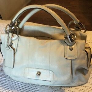 Elegant Cream Handbag Coach